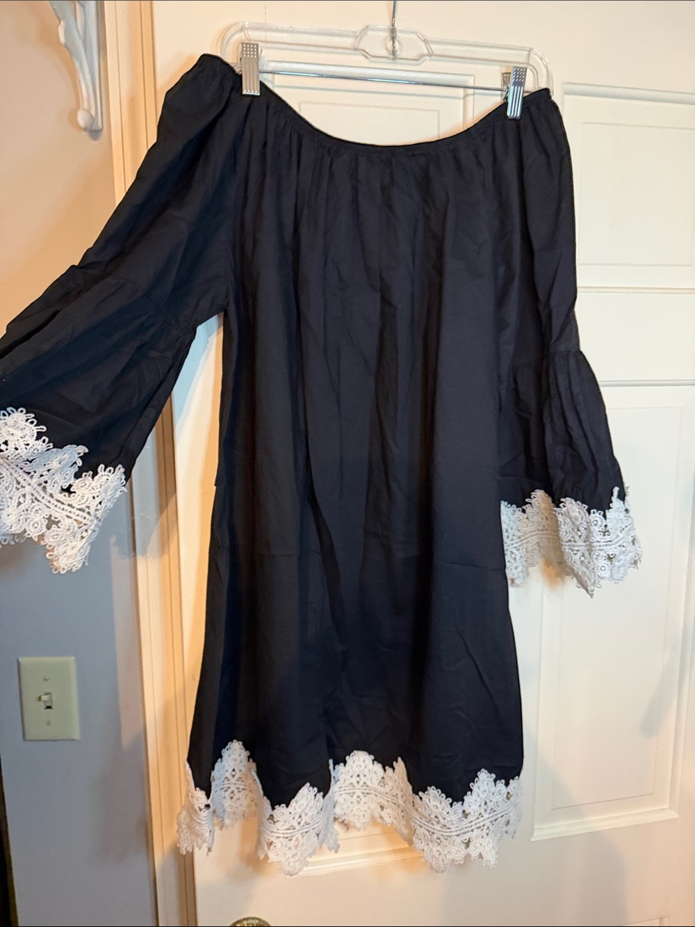 Velzera Navy A-Line Skirt with White Lace Trim